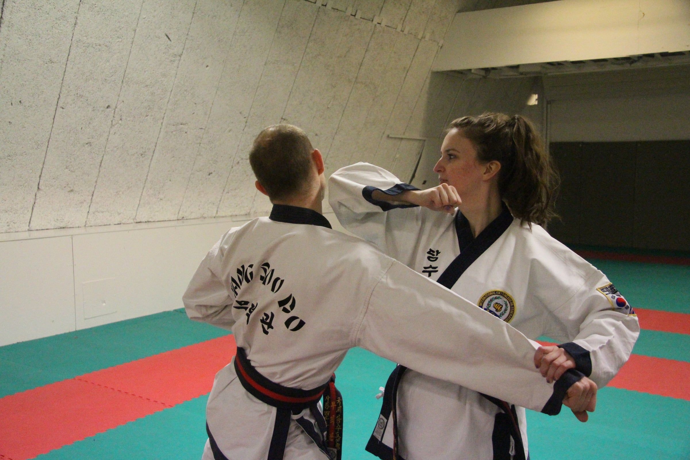Practising one-step sparring